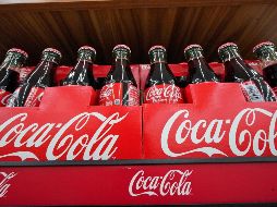 La facturación operativa neta de Coca-Cola aumentó un 5 % interanual, hasta 10 mil 980 millones de dólares. AP/ARCHIVO