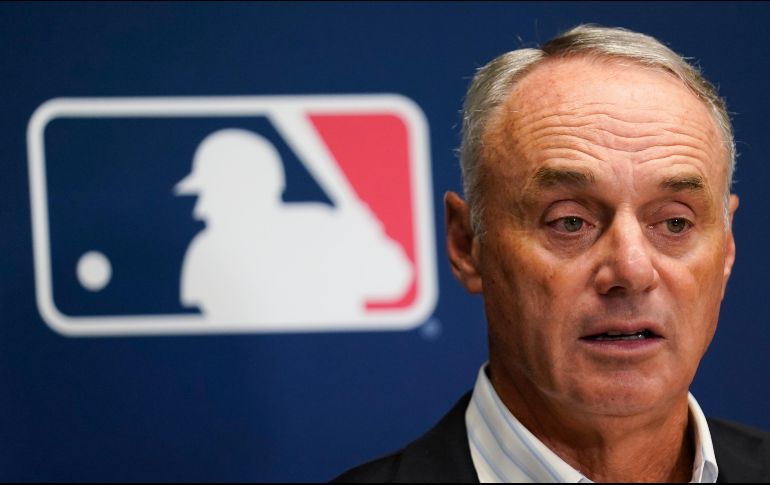 Ron Manfred también manifestó el deseo de que el beisbol crezca más en México. AP / ARCHIVO
