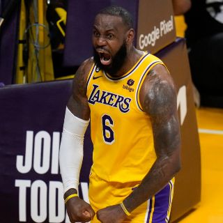NBA: Los Lakers, a un triunfo de avanzar