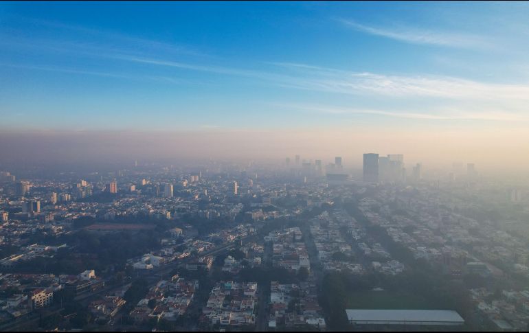 ¿Buenos días? Así amanece el cielo en Guadalajara por incendios (FOTOS Y VIDEO)