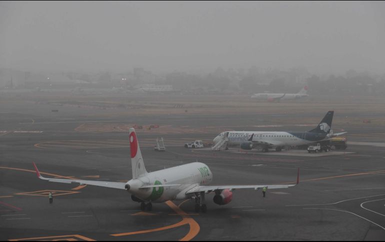 El AICM busca que las aerolíneas cumplan con los horarios establecidos por la autoridad. SUN/ARCHIVO