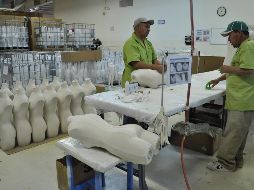 De los países integrantes de la Organización para la Cooperación y el Desarrollo Económicos (OCDE), México es el que más horas trabajadas registra al año. AP / ARCHIVO