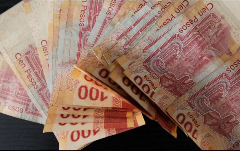 En la sesión asiática del miércoles, el peso es la quinta divisa más depreciada. EL INFORMADOR/ARCHIVO