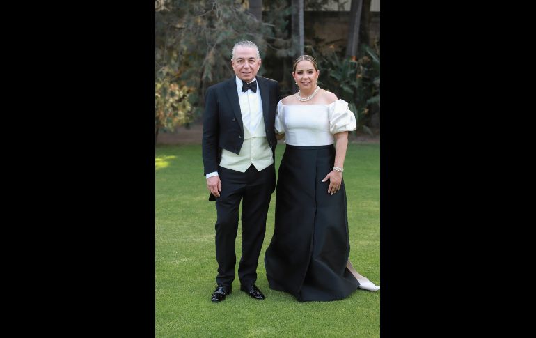 Koky Cruz y Carlos Rodríguez. GENTE BIEN JALISCO