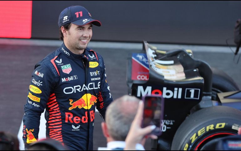 Acerca de la nueva modalidad en la carrera sprint y el nuevo formato impuesto por la FIA, Sergio Pérez mostró su descontento. EFE / A. Haider