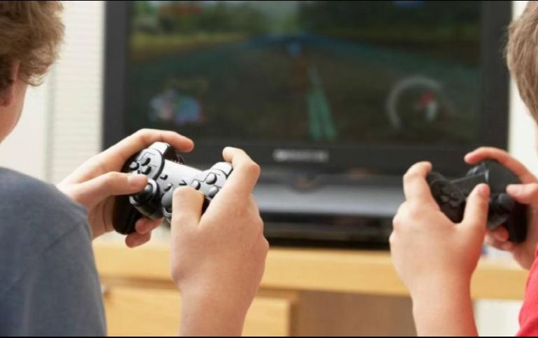 Lo deseable es combinar estas ocupaciones con otras que sean físicas y procuren mayor socialización real con más menores. ESPECIAL