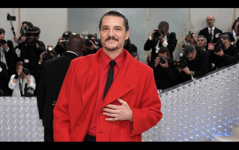 Pedro Pascal en la Met Gala 2023. AP/ Evan Agostini