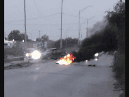 Una tensa situación se vive en Matamoros, Tamaulipas, ya que nuevamente se registraron bloqueos y ponchallantas en diversas calles de la ciudad. TWITTER / @CODIGO_NEGROMX