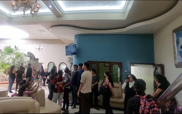 Velorio de Martha Gascón, David y Moises Aparicio Gascón, familiares que fallecieron en el accidente. EL INFORMADOR/A. Camacho