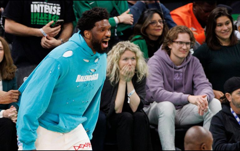 Embiid perseguía por años el llevarse el premio al Jugador Más Valioso de la NBA y finalmente ayer fue designado como tal. EFE/C. Gunther