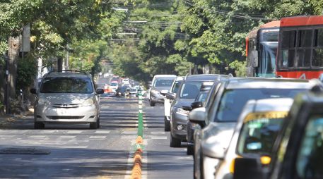 Multan más por invadir vías sólo para camiones