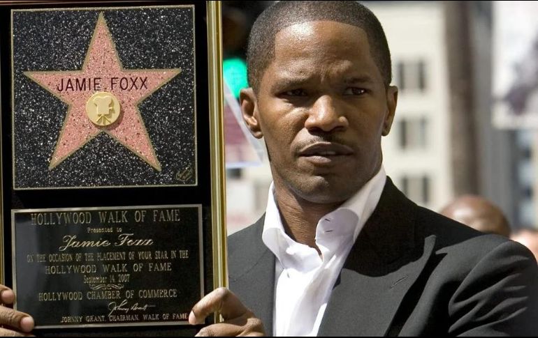 El actor Jamie Foxx tuvo que suspender varios proyectos por su estado critico de salud. ESPECIAL