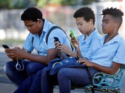 Telmex se volvió tendencia en redes sociales debido a que presenta intermitencias en el servicio. EFE/ARCHIVO