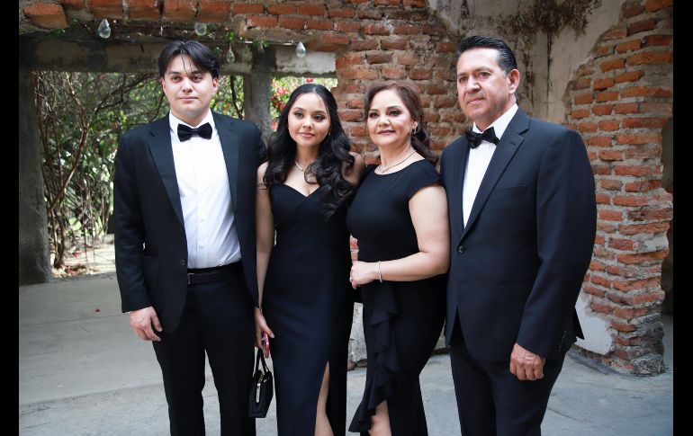 Baldo, Denise, Alma y Baldomero González. GENTE BIEN JALISCO/ Antonio Martínez
