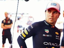 “Checo” no quedó conforme con las condiciones del asfalto y el agarre, pero espera mejorar este día. ESPECIAL/Red Bull Content Pool