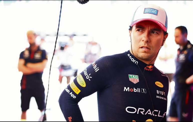 “Checo” no quedó conforme con las condiciones del asfalto y el agarre, pero espera mejorar este día. ESPECIAL/Red Bull Content Pool