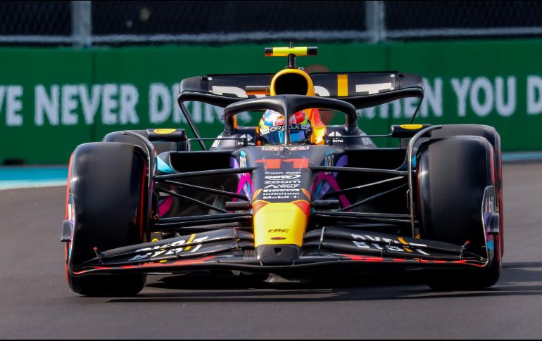 El piloto tapatío logró la pole position para el Gran Premio de Miami. Cristobal Herrera/EFE