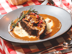 Los mejores descuentos y restaurantes paera celebrar a mamá. Pinocchio/CORTESÍA