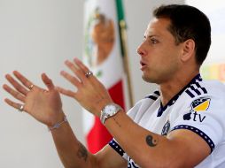 Chicharito puso como ejemplo el debate que hay sobre quién es el mejor deportista de Guadalajara, Jalisco, lugar de origen del piloto Sergio 
