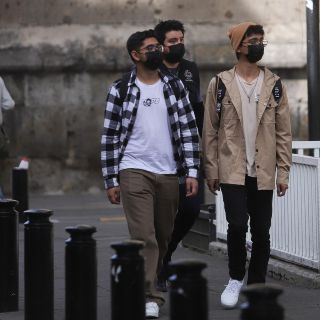 Tapatíos celebran el fin de la pandemia, pero seguirán con estas medidas (VIDEO)