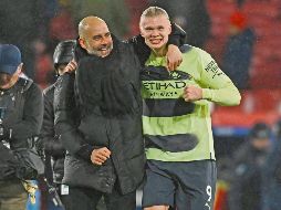 Guardiola sabe que su delantero puede cambiar el rumbo de los partidos. AFP/B. Stansall