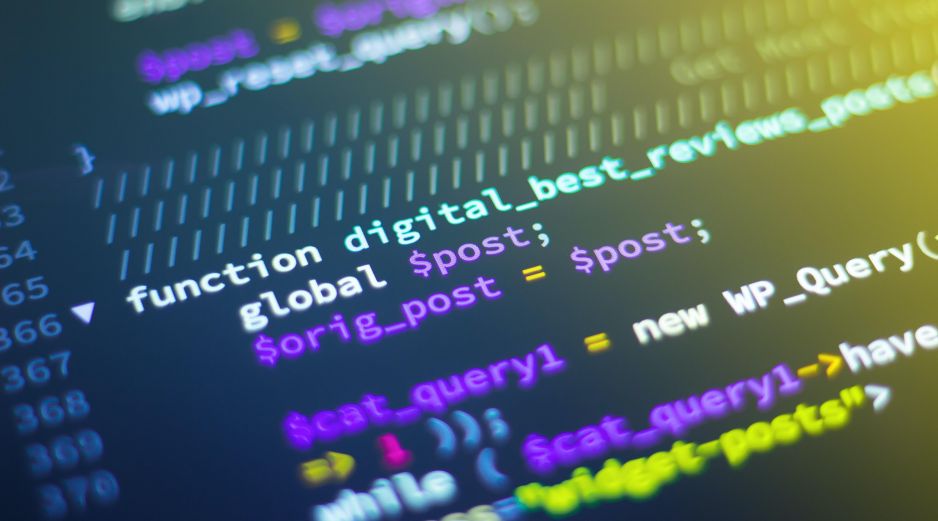 El experto Tim Berners-Lee advirtió sobre los peligros asociados a grandes plataformas que favorecen el control y manipulación de los datos y apuntó a superarlos con la Web 3.0. ESPECIAL/Unsplash