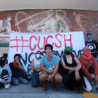 Temen perder el semestre ante conflicto en CUCSH La Normal