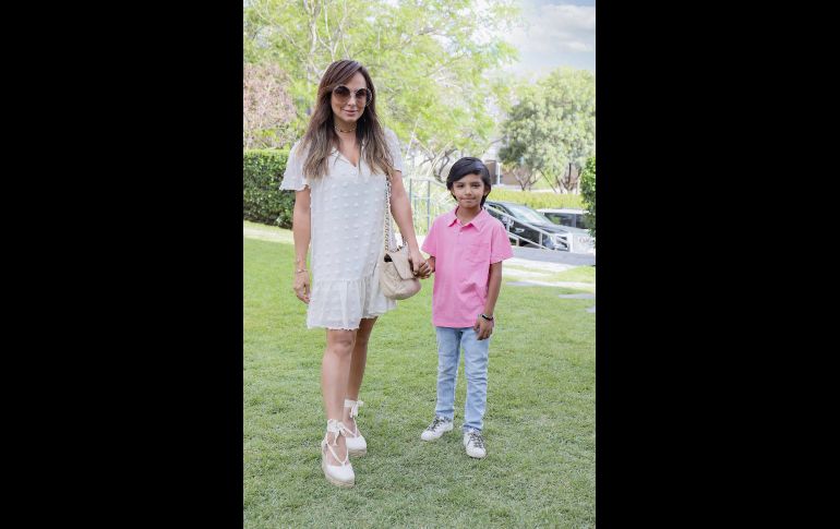 Mónica Ochoa y Álvaro Aceves. GENTE BIEN JALISCO/ Claudio Jimeno