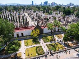 La Coordinación Municipal de Protección Civil y Bomberos de Guadalajara destacó que no hubo incidentes en los cinco panteones municipales: Guadalajara, Mezquitán, Jardín, San Joaquín y San Andrés. EL INFORMADOR / A. Navarro
