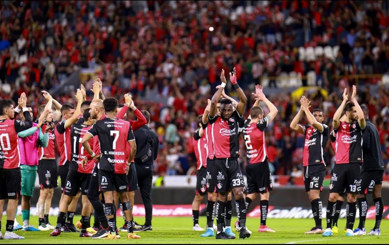El colombiano Julián Quiñones marcó la diferencia en el Clásico Tapatío. EL INFORMADOR/ CARLOS ZEPEDA