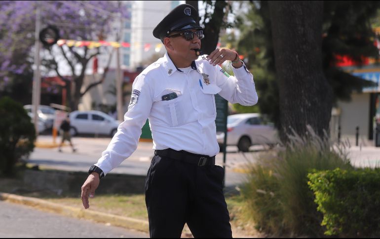 Personal de la Policía Vial implementará cierres viales por avenida Vallarta. EL INFORMADOR/ ARCHIVO