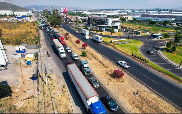 El principal conflicto para dar resolución al problema se ha debido a la inconsistencia de jurisdicción en el sitio, que por ser carretera federal se argumenta que no es responsabilidad del Estado. EL INFORMADOR / A. Navarro