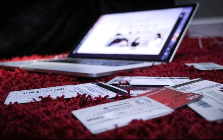 En la página de hotsale.com.mx podrás encontrar el catálogo completo con las marcas que están participando en esta edición. ESPECIAL / Foto de Dylan Gillis en Unsplash