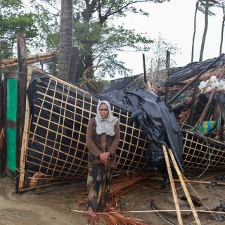 El ciclón "Mocha" deja devastación al pasar por Bangladesh y Birmania