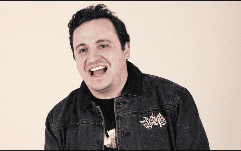 Por medio de Instagram, 