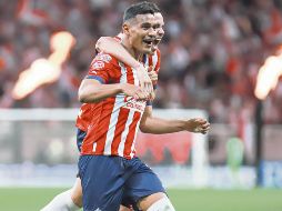 “Tiba” Sepúlveda (al frente) celebra su anotación ante los Zorros, que fue suficiente para meter al Guadalajara en Semifinales. EL INFORMADOR/ C. Zepeda