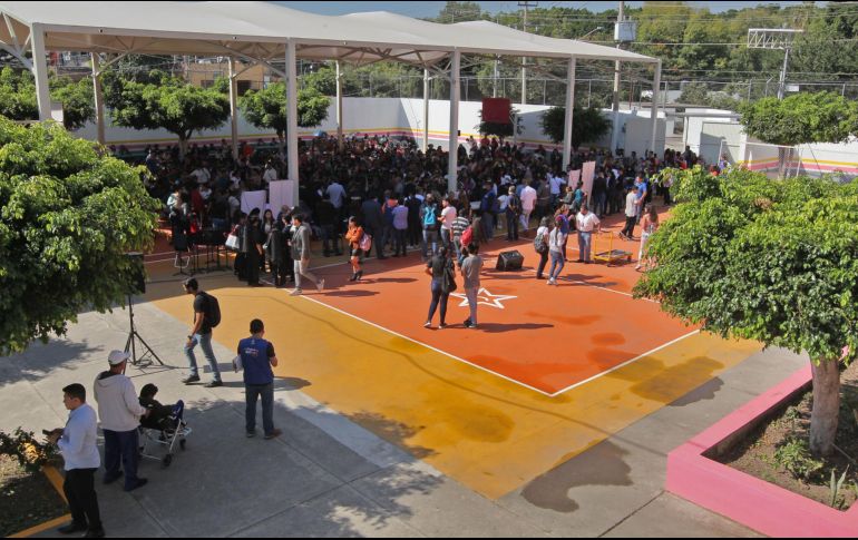 Las cifras señalan que hay más alumnos en matrícula, pero menos docentes. EL INFORMADOR/ARCHIVO