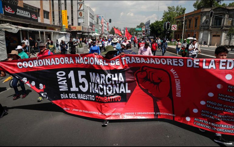 La principal exigencia de la CNTE es que el gobierno retire la iniciativa para desaparecer la Dirección de Educación Indígena. SUN/D. Sánchez