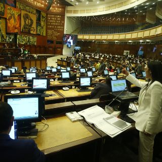 Rafael Correa califica de ilegal la "muerte cruzada" decretada por Lasso