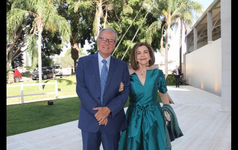 2485 Carlos Gomez España y Karen Collignon. GENTE BIEN JALISCO/ Esmeralda Escamilla