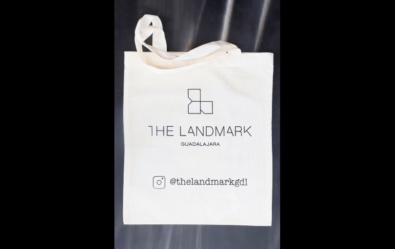 Souvenir. GENTE BIEN JALISCO/ Claudio Jimeno