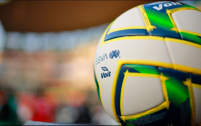 El primer criterio de desempate es el marcador global entre los equipos, es decir, avanza quien anote más goles en la Ida y la Vuelta de las semifinales. IMAGO7