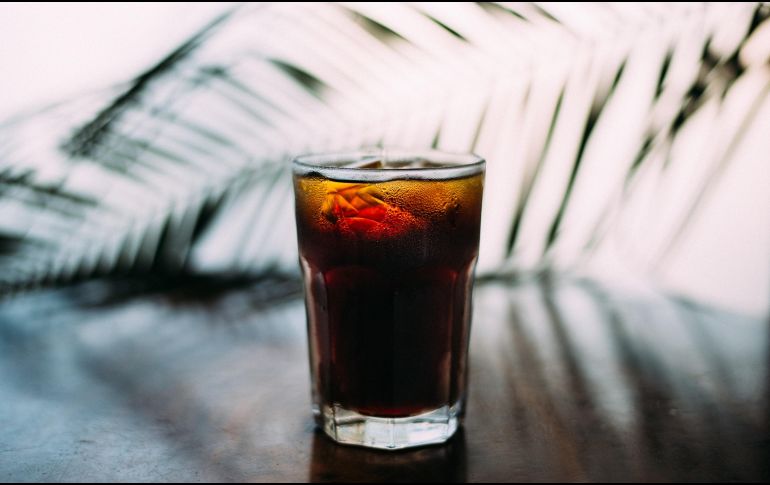 En algunos países, la Coca Cola es profundamente repudiada por su significado capitalista. ESPECIAL/UNSPLASH