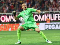 Miguel “Wacho” Jiménez, portero de Chivas, se encuentra entre los convocados por Diego Cocca. IMAGO7/J. Núñez