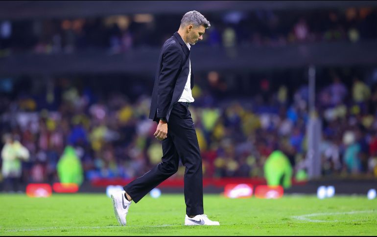 Tras la eliminación ante el equipo rojiblanco el director técnico argentino decide decir adiós al América. IMAGO7/ Eloisa Sánchez