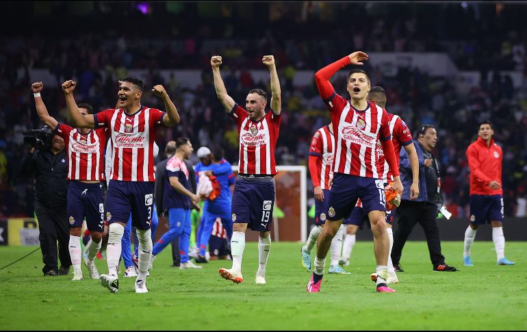 El equipo tapatío de la mano del Profe Pauno logró la remontada en el clásico nacional. IMAGO7/ Eloisa Sánchez