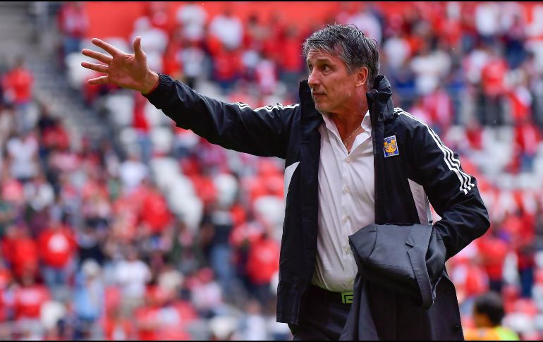 Robert Dante Siboldi tomó al conjunto, superó las críticas y ahora tiene al equipo ilusionado con conseguir la octava estrella. IMAGO7