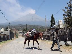 Se mantiene la caída de ceniza del Popocatépetl en la zona metropolitana de la ciudad de Puebla. SUN / ARCHIVO