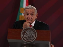 Al quedar malherido, el comunicador impactó su vehículo contra un árbol, donde murió. SUN/C. MEJIA