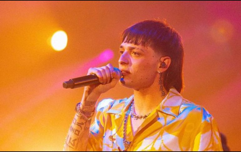 Hassan Emilio Kabande Laija, originario de Zapopan, Jalisco, contó a Spotify para el blog de Radar US que siempre le gustó la música, aunque se consideraba más fan de los deportes. INSTAGRAM @pesopluma